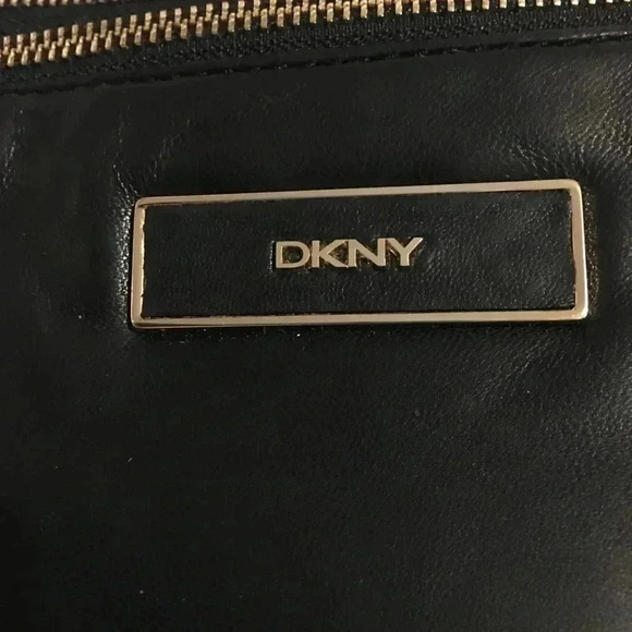 DKNY Black leather satchel handbag - Picture 7 of 8